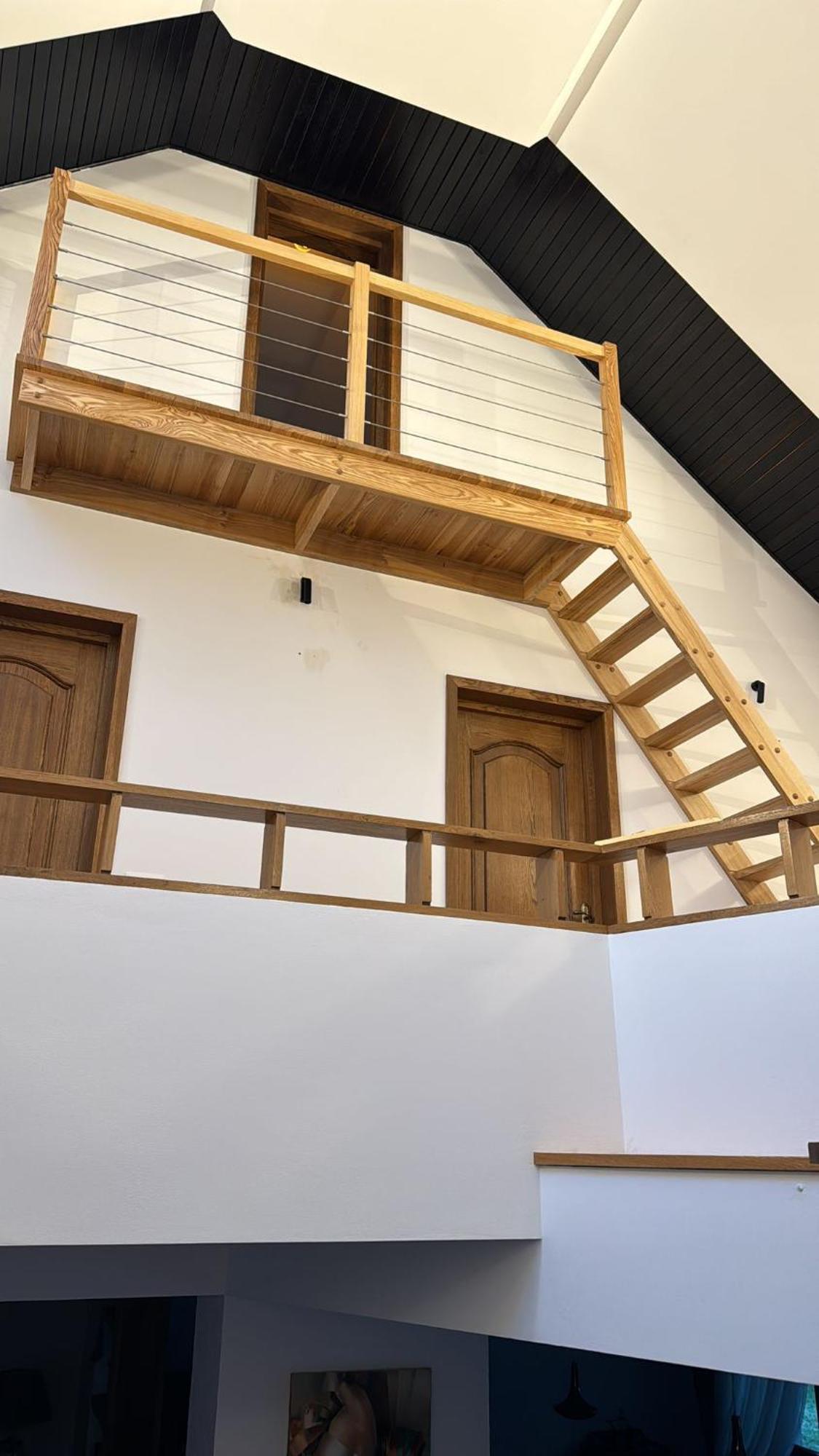 Evie'S Tree House Vila Dragomirna Exterior foto